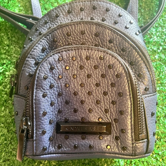 KENDALL & KYLIE mini backpack 🎒 - Picture 2 of 7